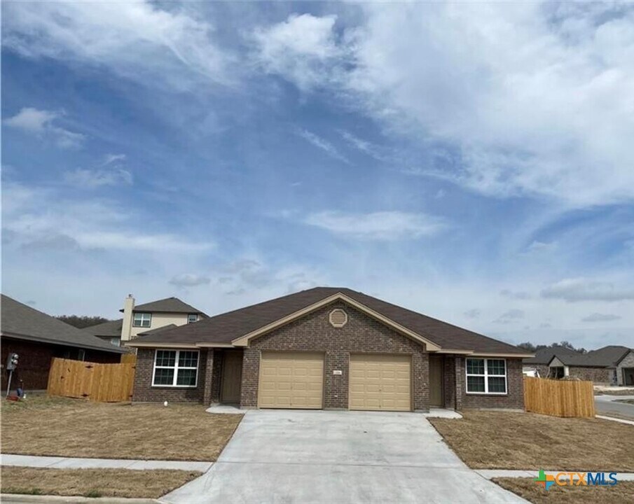 1304 Liberation Ln in Copperas Cove, TX - Building Photo