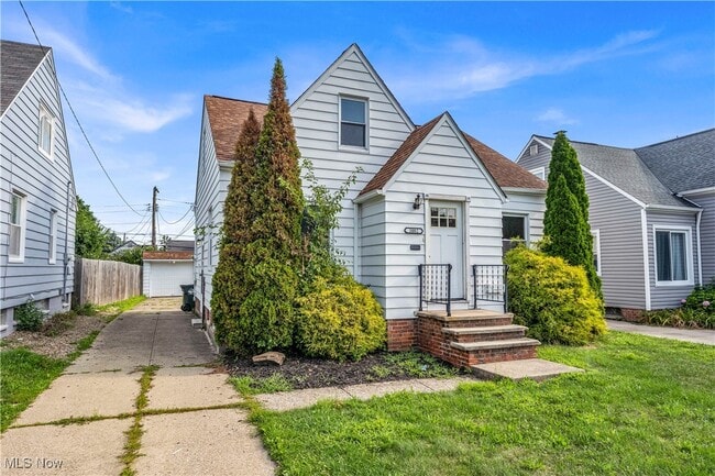 property at 3002 Wellington Ave