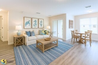 70 Plainview Dr in Palm Coast, FL - Building Photo - Building Photo