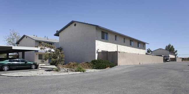 Sonterra Apartments in Adelanto, CA - Building Photo - Building Photo