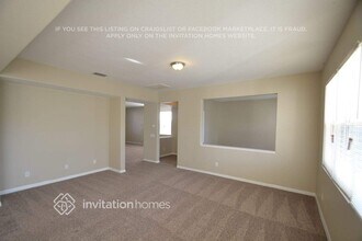 11166 Golden Silence Dr in Riverview, FL - Building Photo - Building Photo