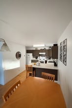 1911 Congress Cir in Anchorage, AK - Foto de edificio - Building Photo