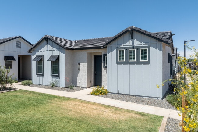 Bungalows on Combs