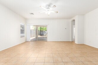 12520 W Monterosa St in Litchfield Park, AZ - Building Photo - Building Photo
