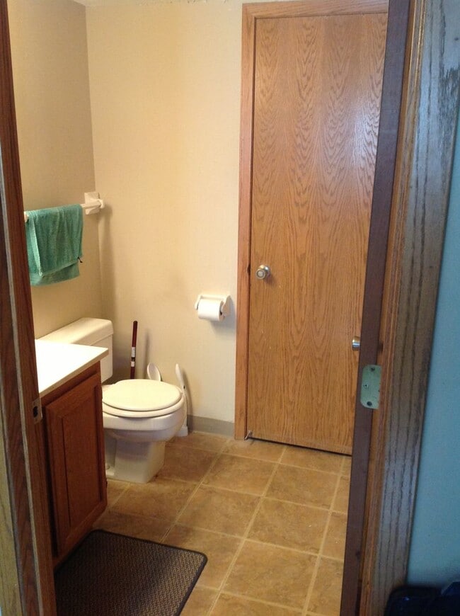 9355 Polaris Ln N in Maple Grove, MN - Building Photo - Building Photo