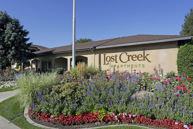 Lost Creek Apartments photo'