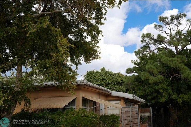 1132 NE 16th Ave in Fort Lauderdale, FL - Building Photo - Building Photo