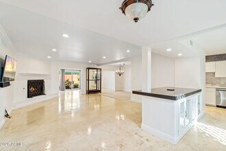 2614 E Osborn Rd in Phoenix, AZ - Building Photo - Building Photo