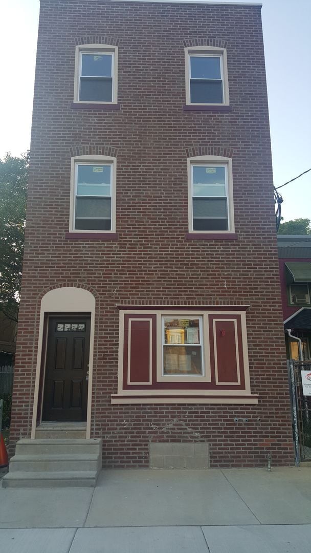 property at 5037 Florence Ave