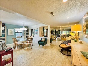 10044 S Ocean Dr in Jensen Beach, FL - Building Photo - Building Photo