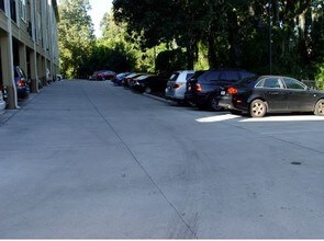 Lyons Corner Apartments in Gainesville, FL - Building Photo - Building Photo