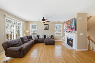 154 George Russell Way in Clifton, NJ - Building Photo - Building Photo