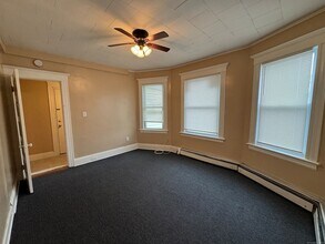224 Sheridan St, Unit 1515 in Bridgeport, CT - Building Photo - Building Photo