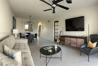 1541 S Ocean Blvd in Pompano Beach, FL - Foto de edificio - Building Photo