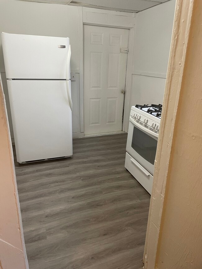 511 Lake St Apartments and Nearby Elmira Apartments For Rent Elmira, NY