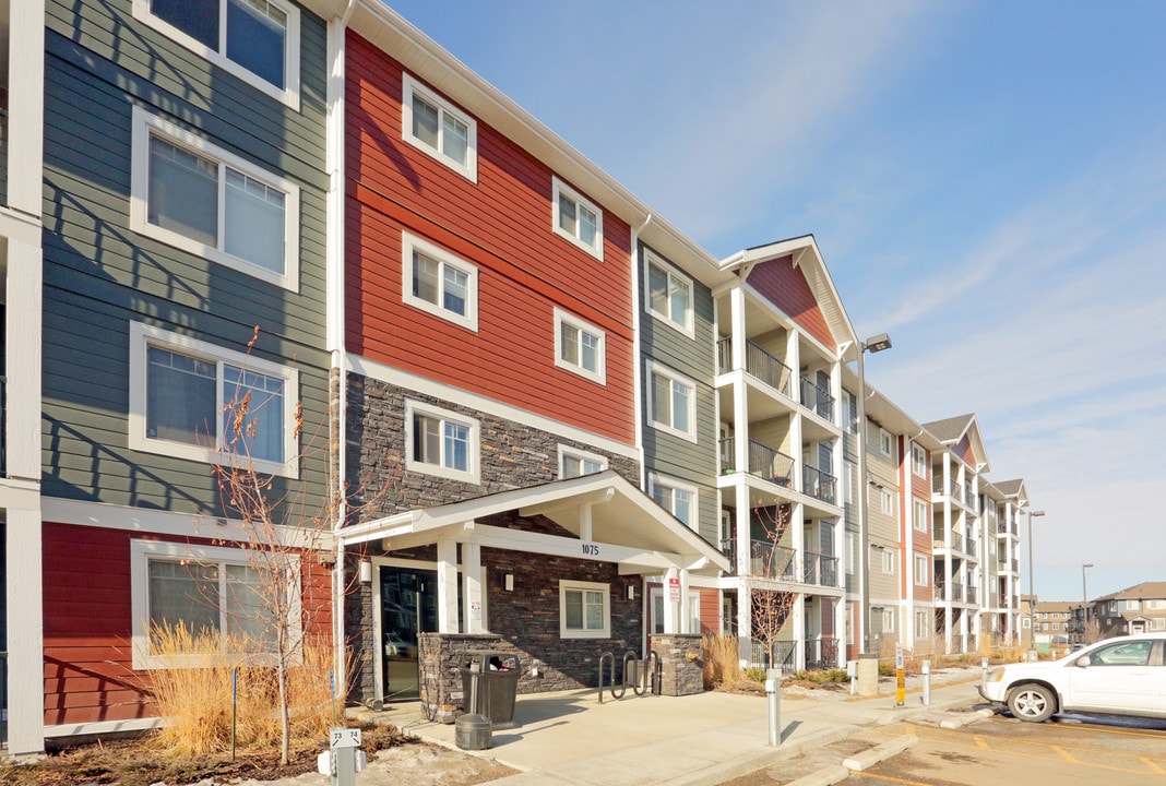 Chappelle Gardens Apartments in Edmonton, AB - Building Photo