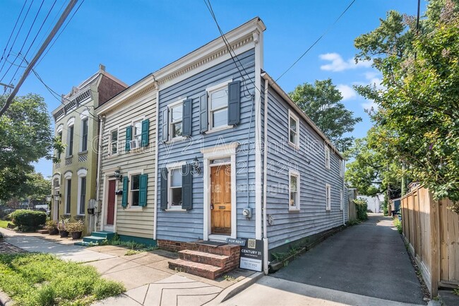 912 Princess St in Alexandria, VA - Building Photo - Building Photo