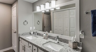 938 Kingwood Dr in Houston, TX - Building Photo - Building Photo