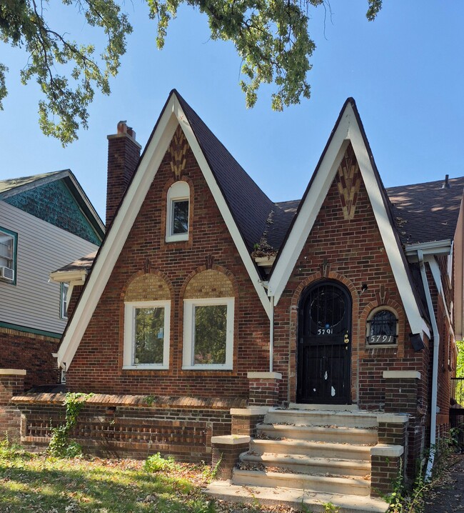 property at 5791 Somerset Ave