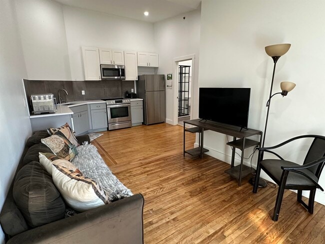 property at 4 Elliot St