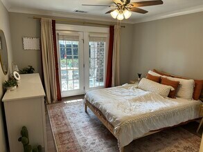 2701 Selwyn Ave in Charlotte, NC - Building Photo - Building Photo