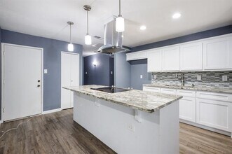 5917 Martie Ln in Garland, TX - Building Photo - Building Photo