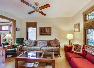 804 S Grove Ave in Oak Park, IL - Building Photo - Building Photo