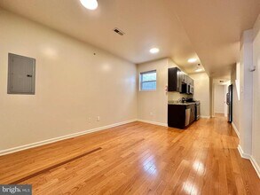 2233 N Camac St in Philadelphia, PA - Building Photo - Building Photo