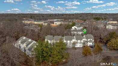 280 Old Lambert Rd in Orange, CT - Building Photo - Building Photo