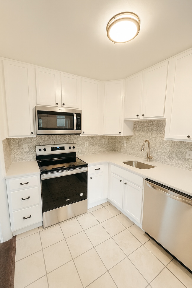 1460 Elmira St in Aurora, CO - Building Photo - Building Photo