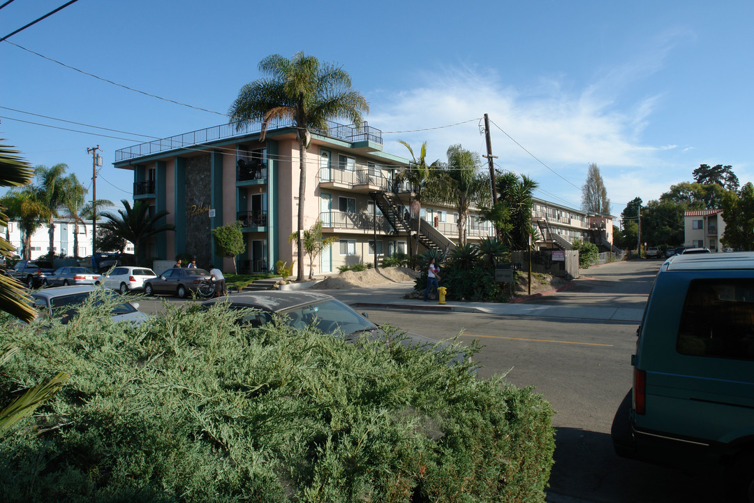 Penthouse Apartments in Goleta, CA - Building Photo