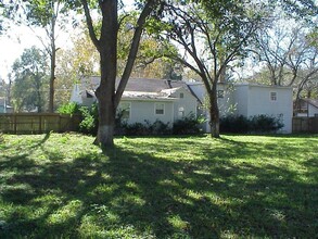414 Hohldale St in Houston, TX - Building Photo - Building Photo