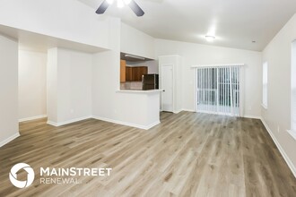 12018 Stewarts Crossing Dr in Charlotte, NC - Building Photo - Building Photo