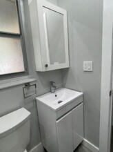 200 NW 14th Ave in Miami, FL - Foto de edificio - Building Photo