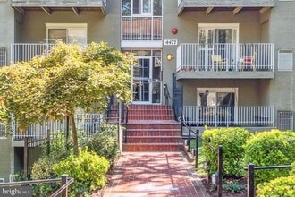 4477 B St SE in Washington, DC - Building Photo - Building Photo
