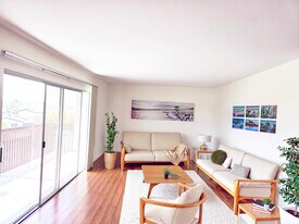 6050 Canterbury Dr in Culver City, CA - Building Photo