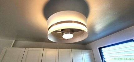 3111 Pualei Cir in Honolulu, HI - Building Photo - Building Photo