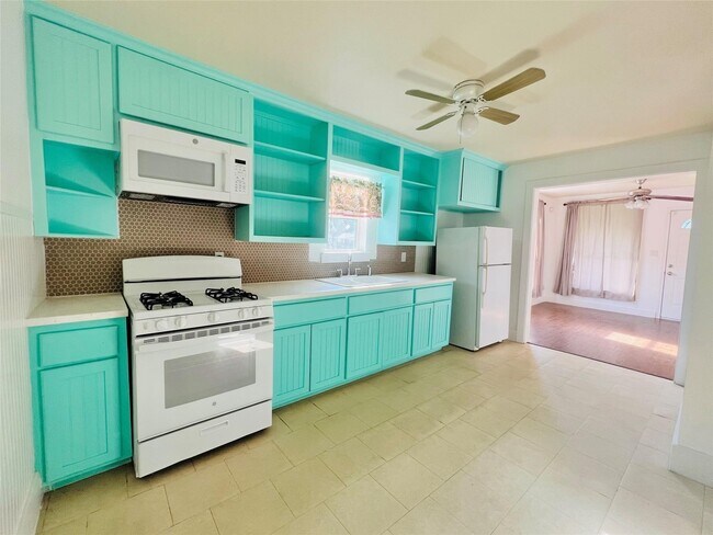 936 Bennington St in Houston, TX - Building Photo - Building Photo