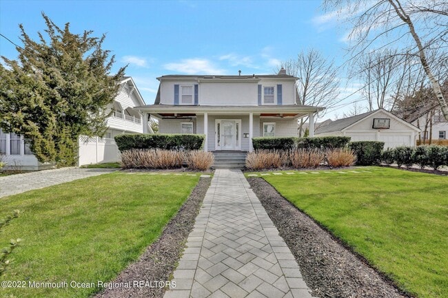 1049 Norwood Ave in Long Branch, NJ - Building Photo - Building Photo