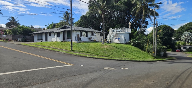 property at 6 Kahope Pl