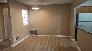 7934 Mission Center Ct in San Diego, CA - Building Photo - Building Photo