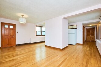 27 Beachview Rd in Boston, MA - Building Photo - Building Photo