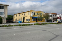 875 Huntington Ave in San Bruno, CA - Foto de edificio - Building Photo