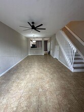 661 NW 42nd Ave in Plantation, FL - Foto de edificio - Building Photo