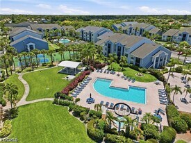 13605 Eagle Ridge Dr in Ft. Myers, FL - Building Photo