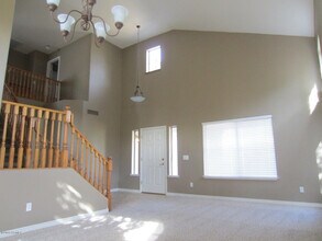 3365 E Linda Ct in Gilbert, AZ - Building Photo - Building Photo