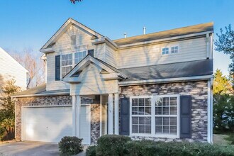 1317 Crestfield Ct in Charlotte, NC - Building Photo - Building Photo