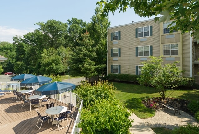 The Carriage Club in Mount Arlington, NJ - Building Photo