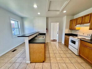 305 Perrin St in Ypsilanti, MI - Building Photo - Building Photo