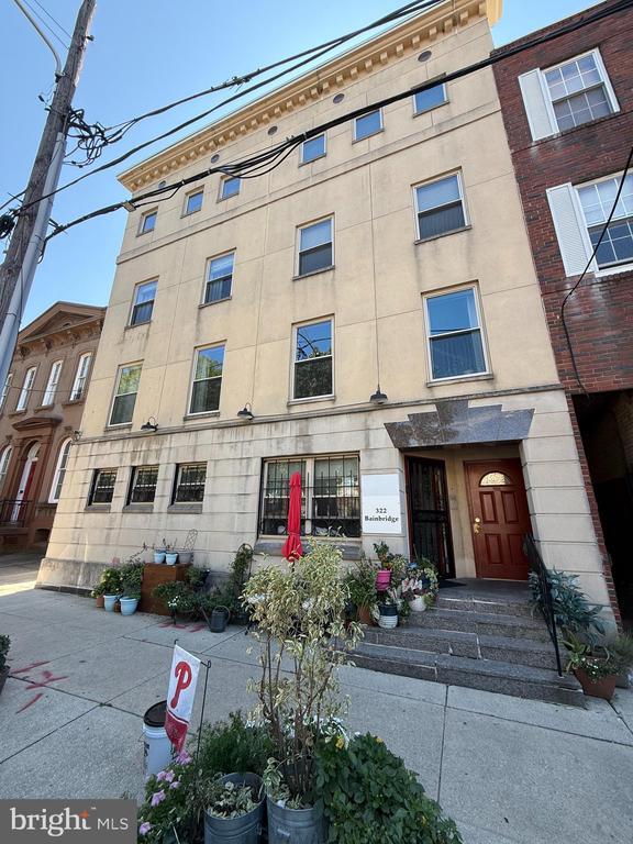 property at 322-26 Bainbridge St